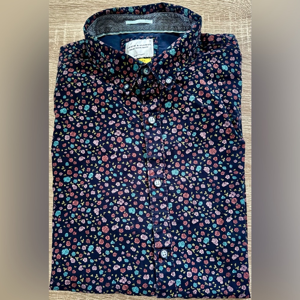NWOT Denim & Flower Shirt